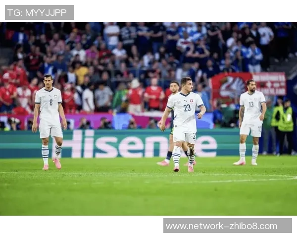 世预赛克罗地亚对科索沃因球迷冲突腰斩赛事引发热议 世预赛克罗地亚对科索沃因球迷冲突腰斩赛事引发热议