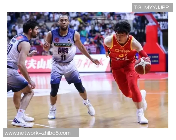 中国男篮对阵墨尔本精彩赛事回顾与精彩瞬间分享