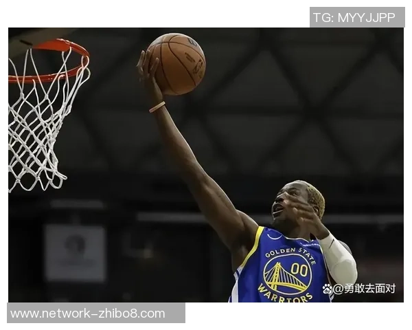 克莱37分助勇士逆袭国王展现超级表现引发热议 克莱37分助勇士逆袭国王展现超级表现引发热议